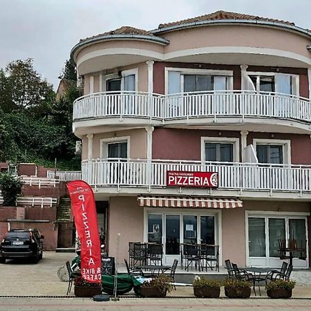 Apartmani Tika Golubac Exterior foto